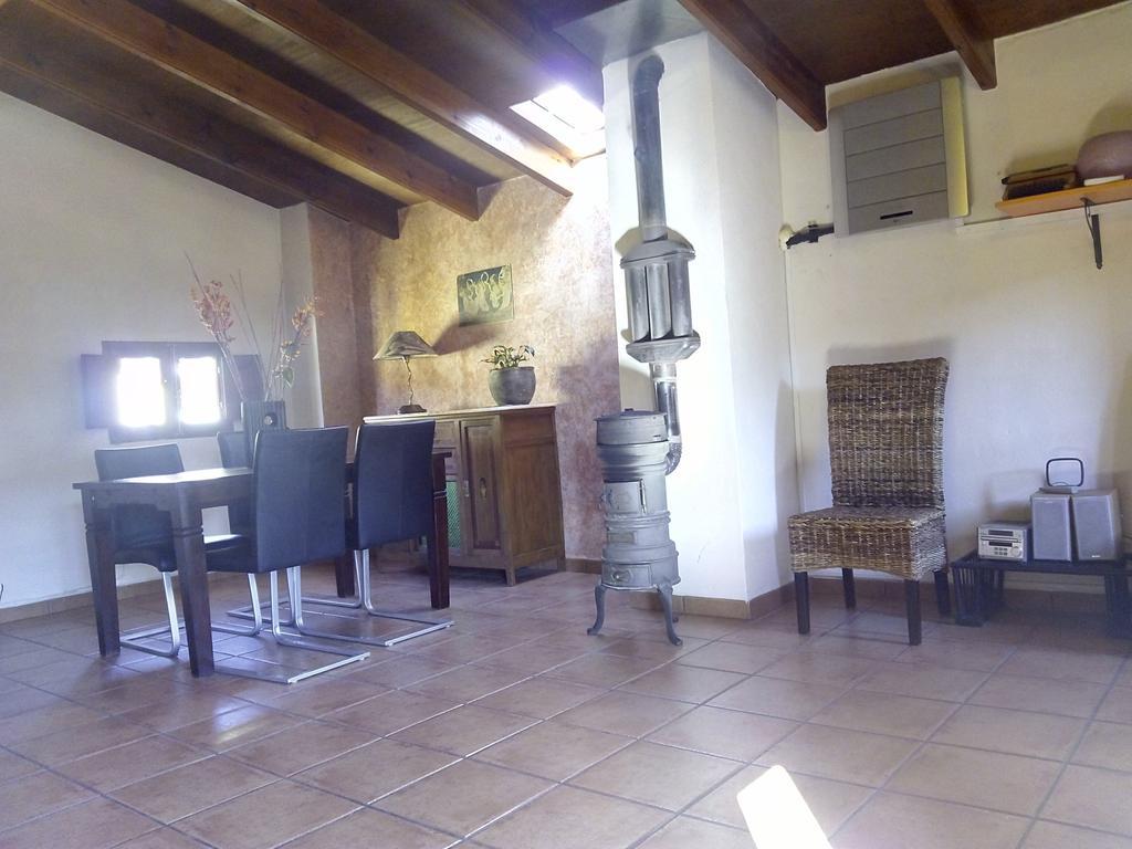 הוילה קוסנטיינה Torreta De Sant Tomas חדר תמונה