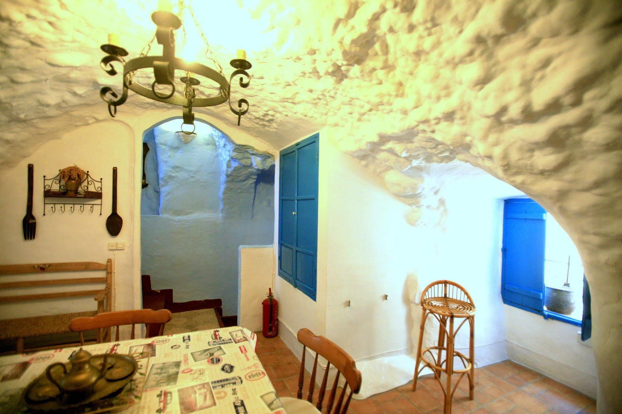 הוילה קוסנטיינה Torreta De Sant Tomas מראה חיצוני תמונה